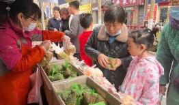 工地早餐群众吃瓜,群众吃瓜乐翻天