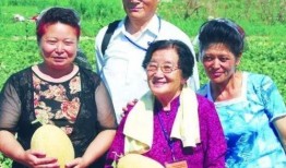 吴明珠自由吃瓜,自由吃瓜，畅享人生百态